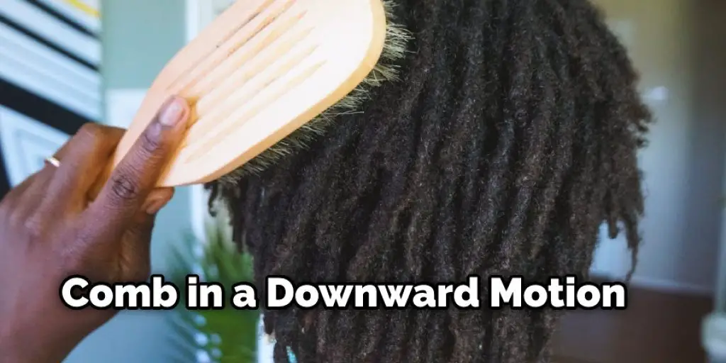 Comb in a Downward Motion